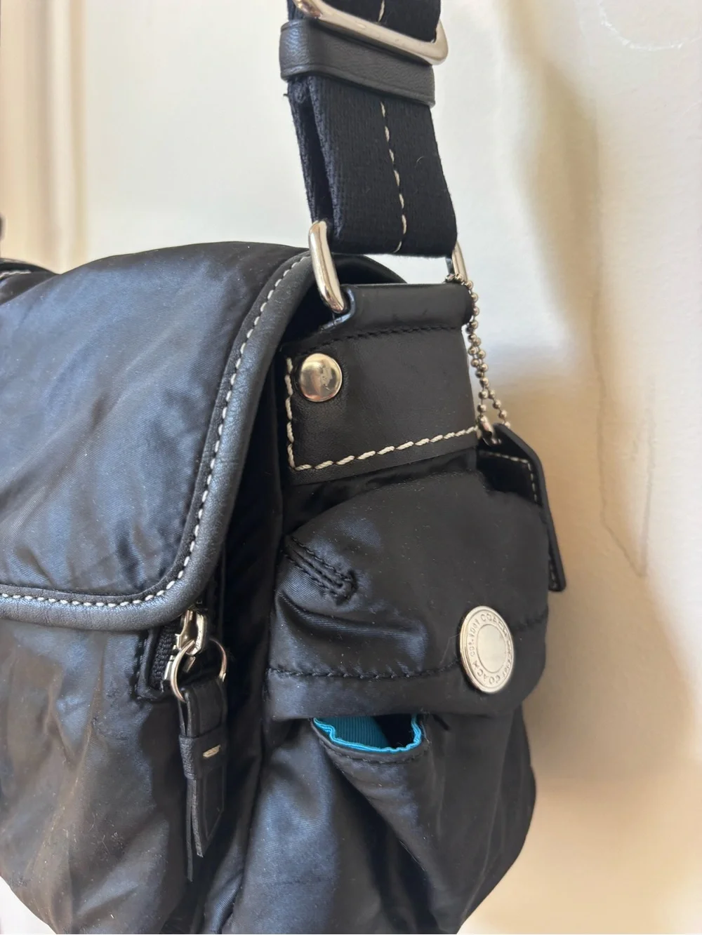 Vintage Coach Black Goth Punk Aesthetic Crossbody with Bright Blue Interior - Picture 6 of 15